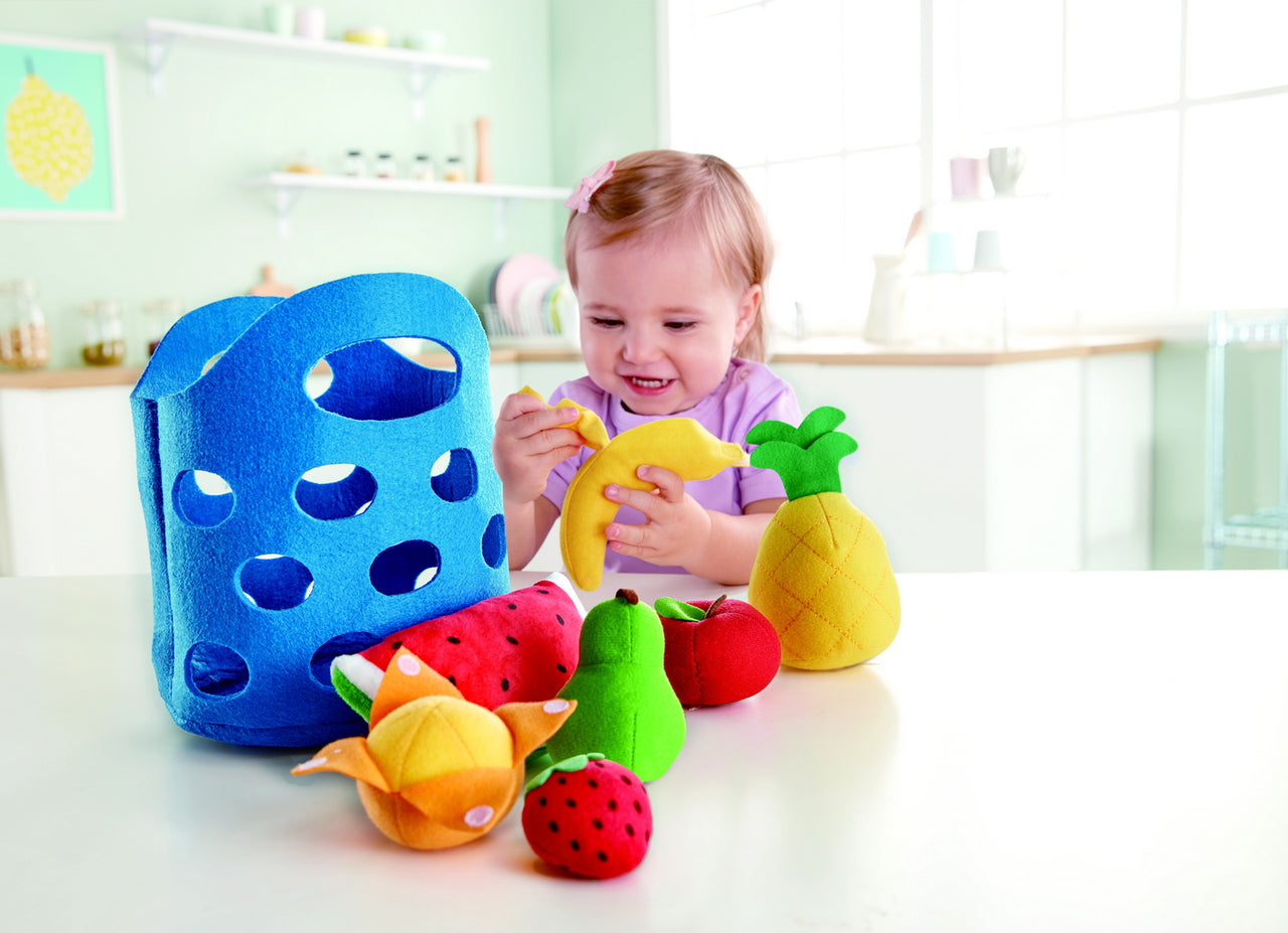 Set coșuleț cu fructe din material textil, Hape, +2 ani